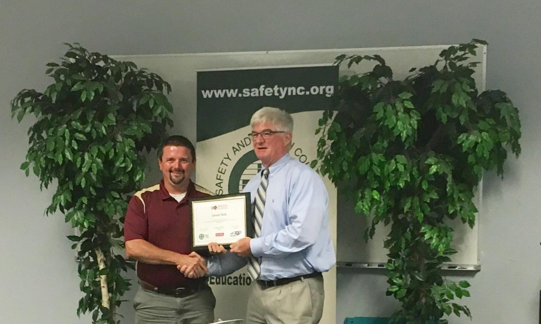 WBI Safety Director Awarded New Certificate